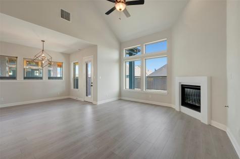 3752 Bermuda Grass Way Grand Prairie TX 76084