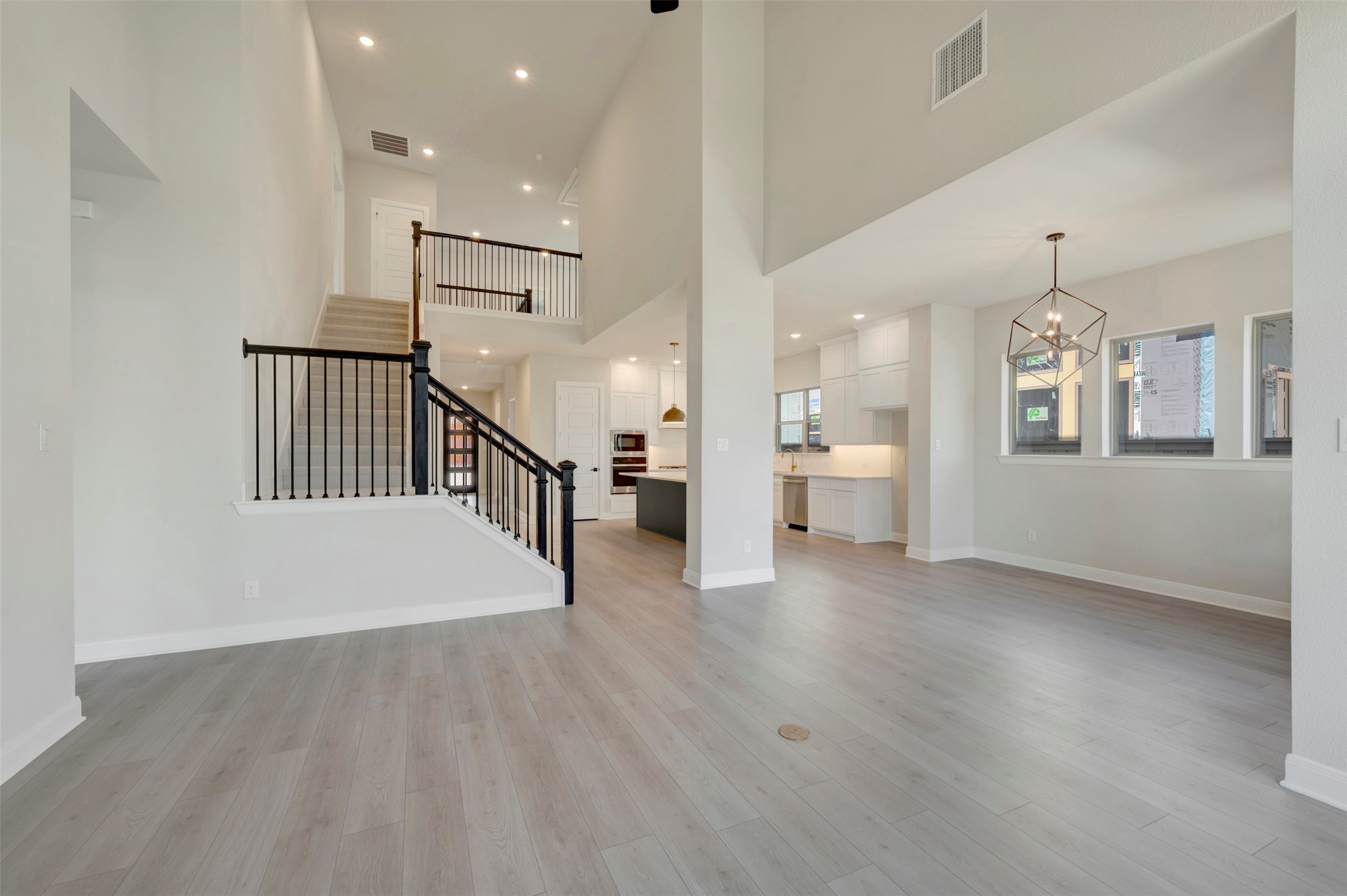 3752 Bermuda Grass Way Grand Prairie TX 76084