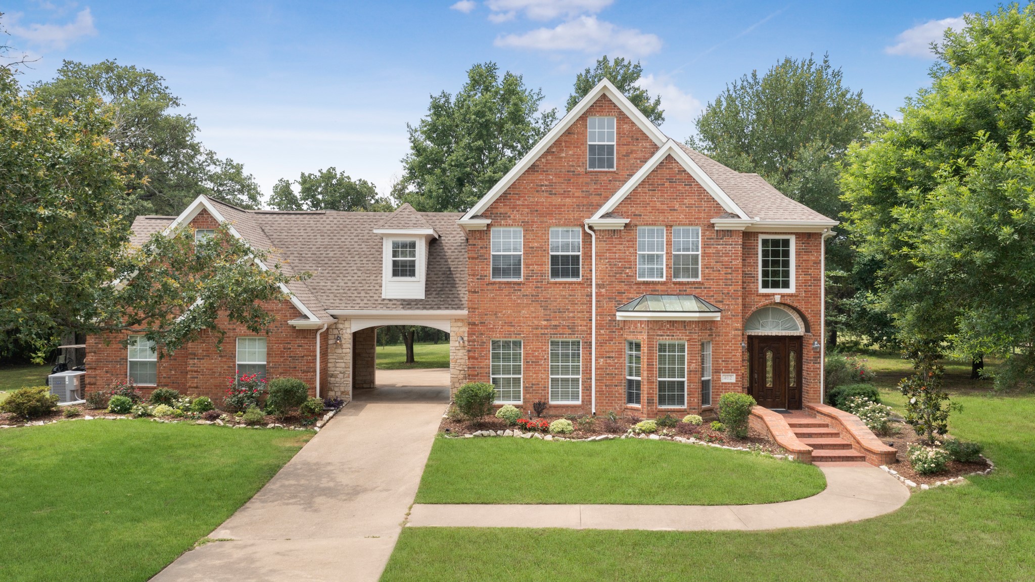 402 Hidden Oaks Lane Corsicana TX 75109