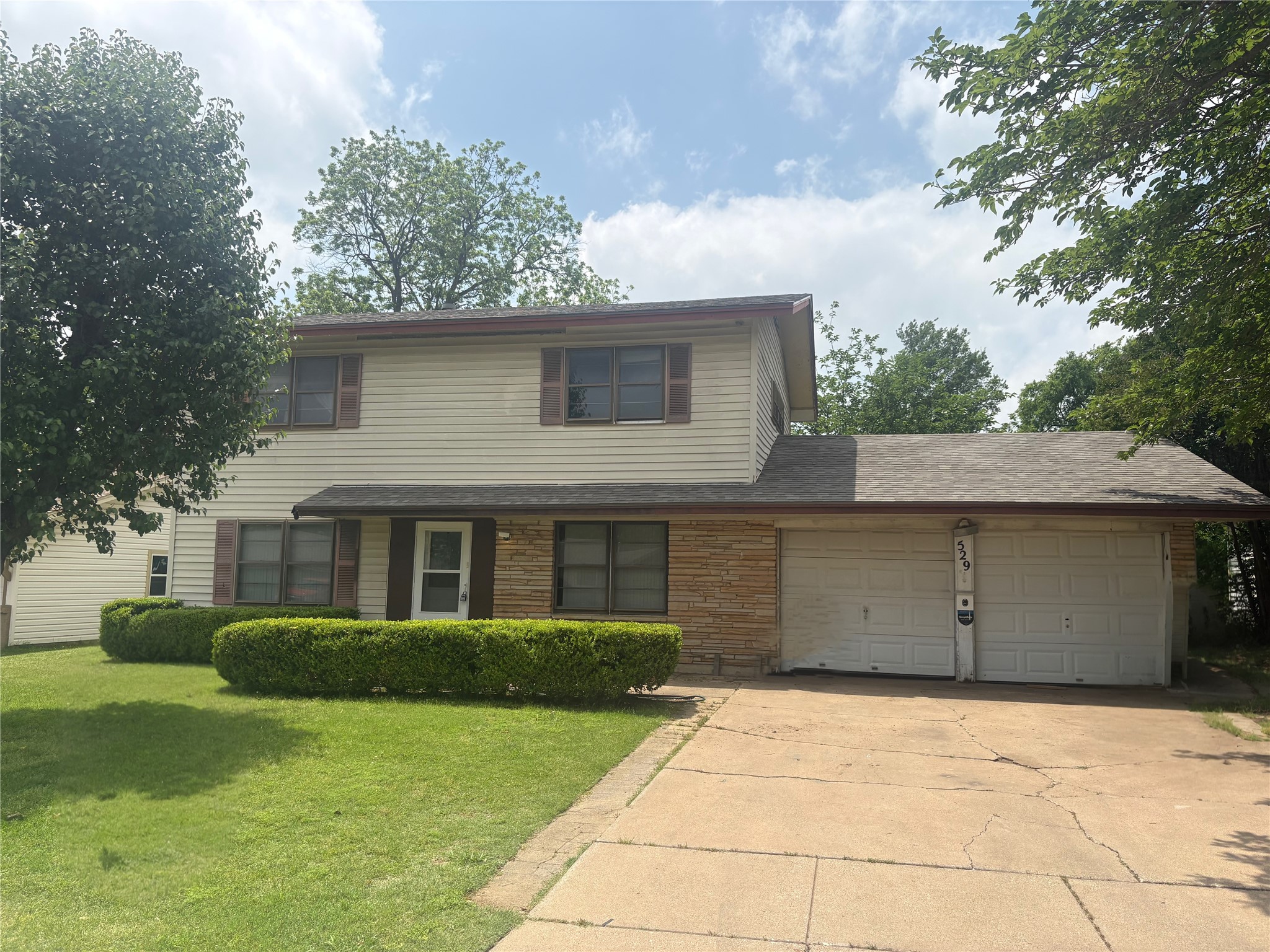 529 Janie Lane Burleson TX 76028