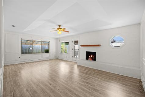 1409 Circle Lane Bedford TX 76022