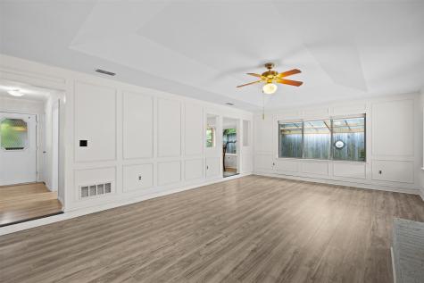 1409 Circle Lane Bedford TX 76022
