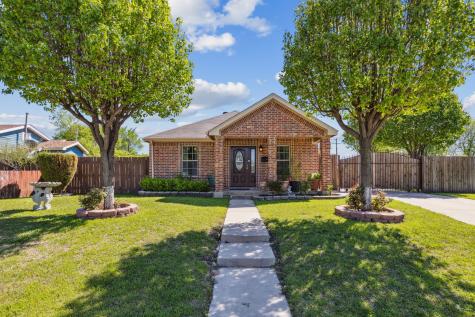 2550 High Crest Avenue Fort Worth TX 76111