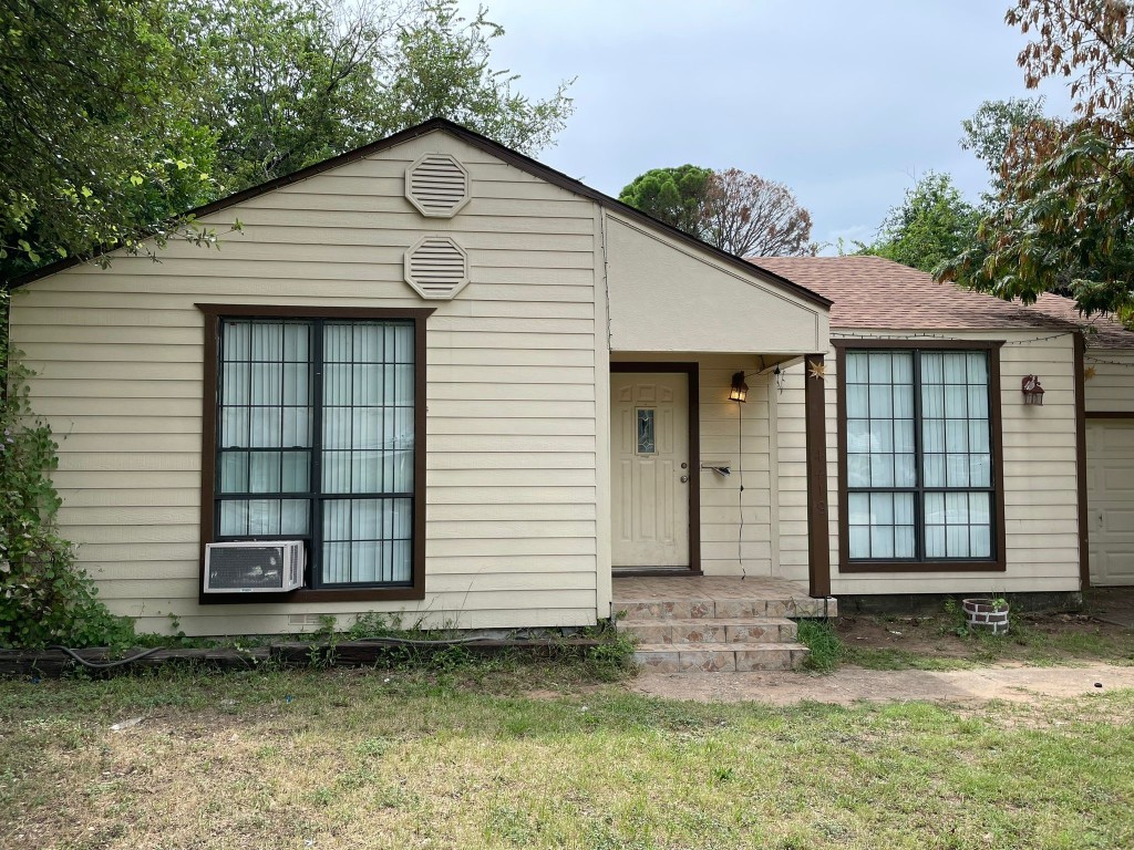 4418 Wayne Court S Haltom City TX 76117