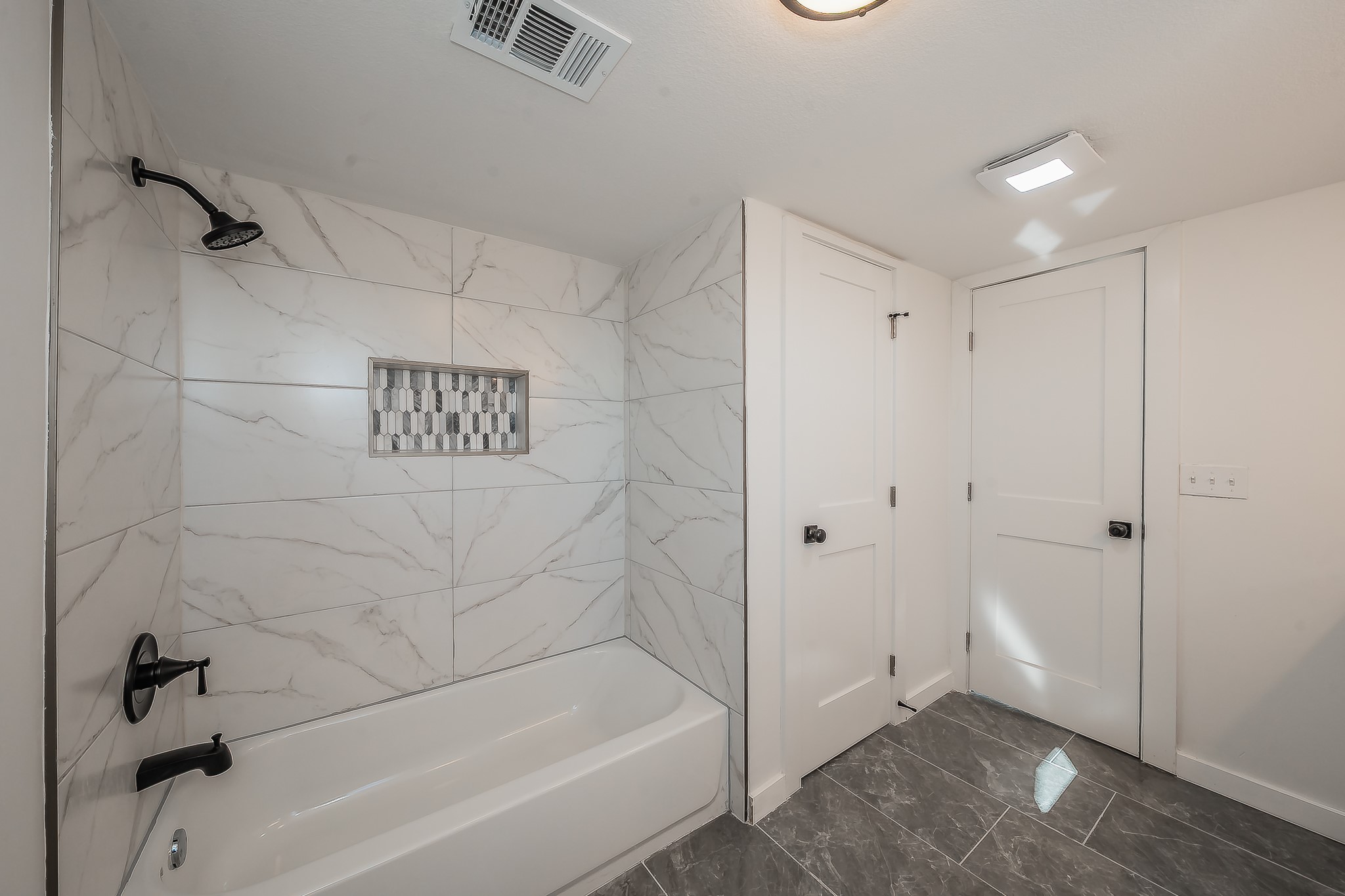 710 Meadow Lake Drive Lakewood Village TX 75068