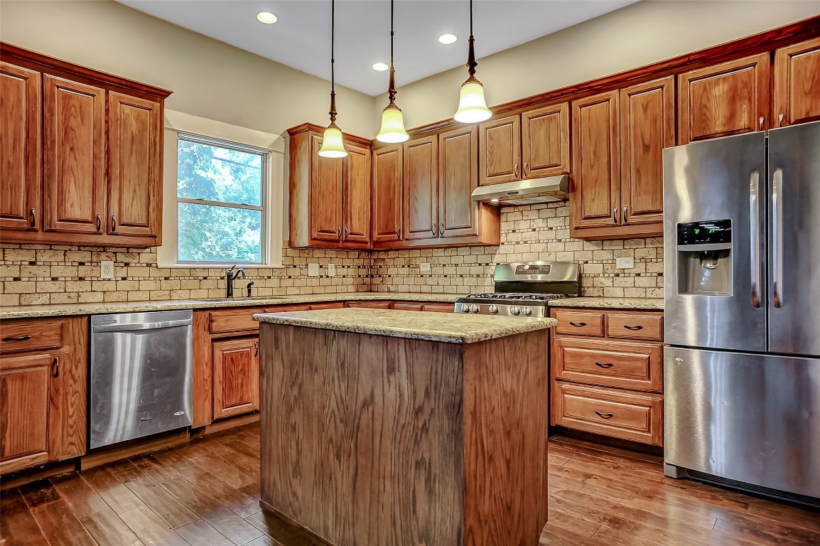 215 W Steadman Street Sherman TX 75090