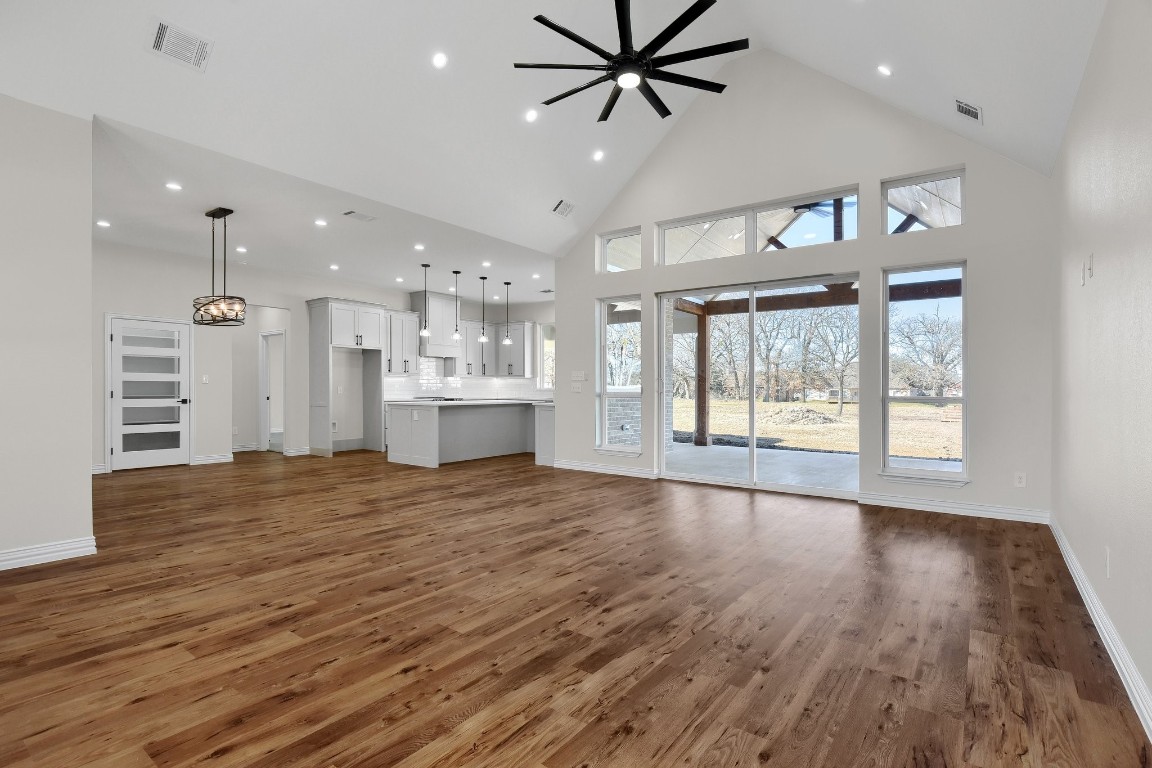 302 Shelby Trail Bells TX 75414