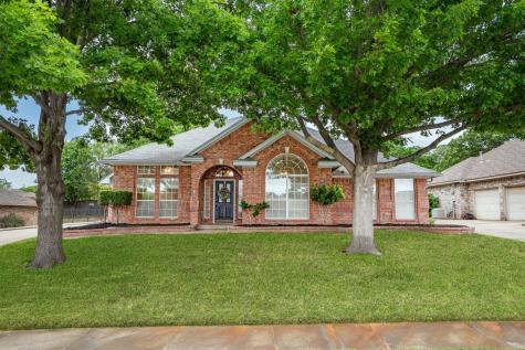 7531 Orange Valley Drive North Richland Hills TX 76182