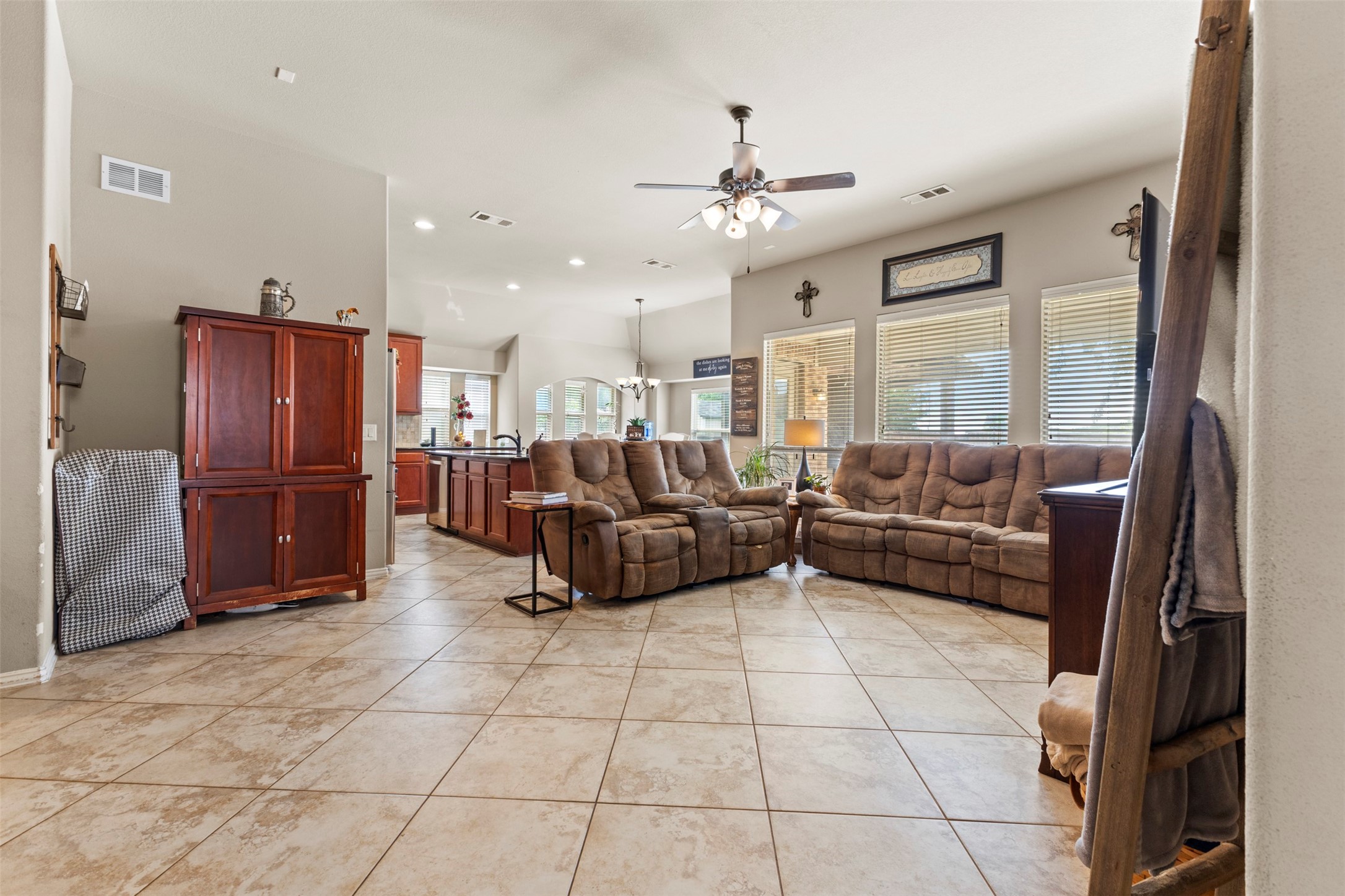 726 Celebrity Court Midlothian TX 76065