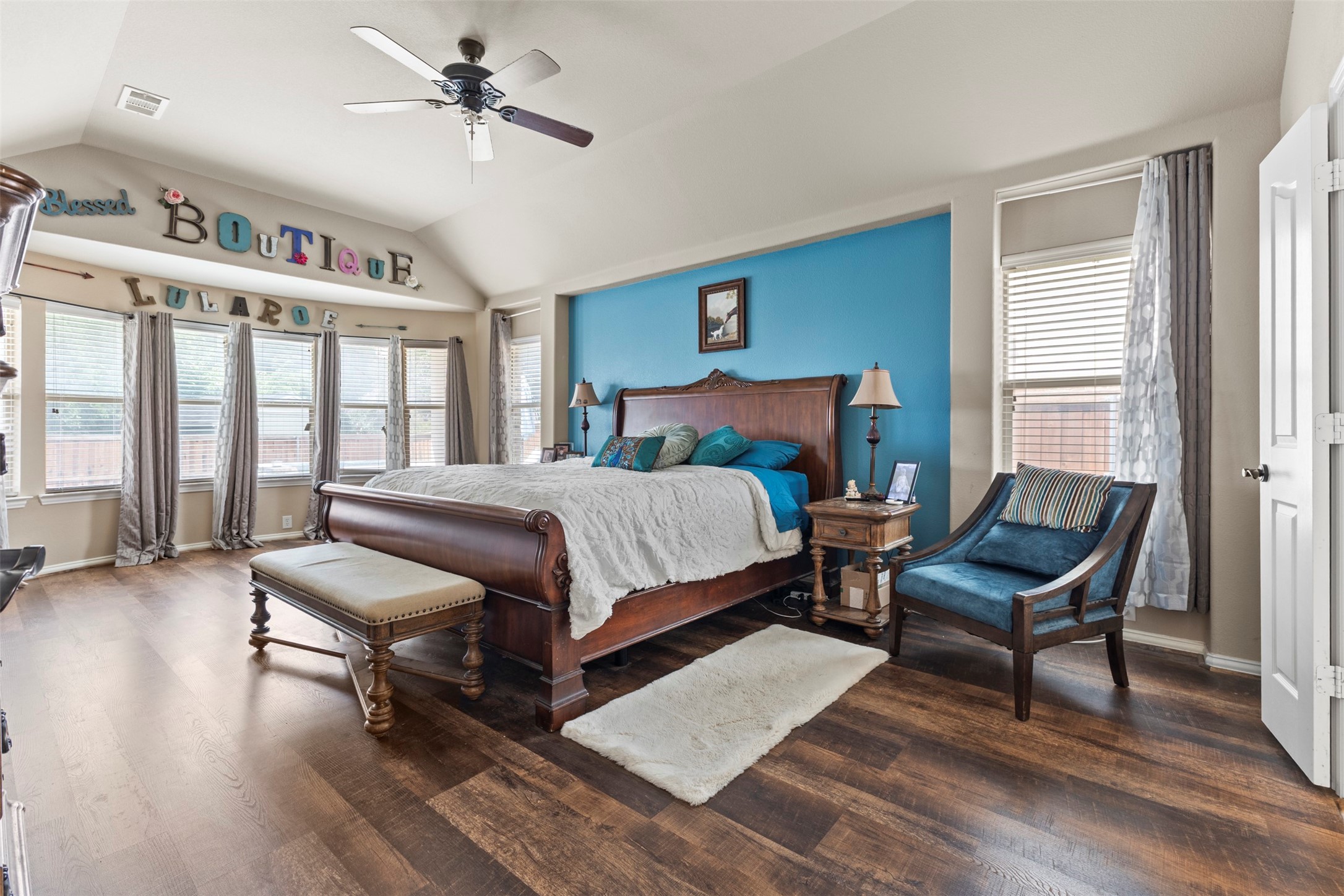 726 Celebrity Court Midlothian TX 76065