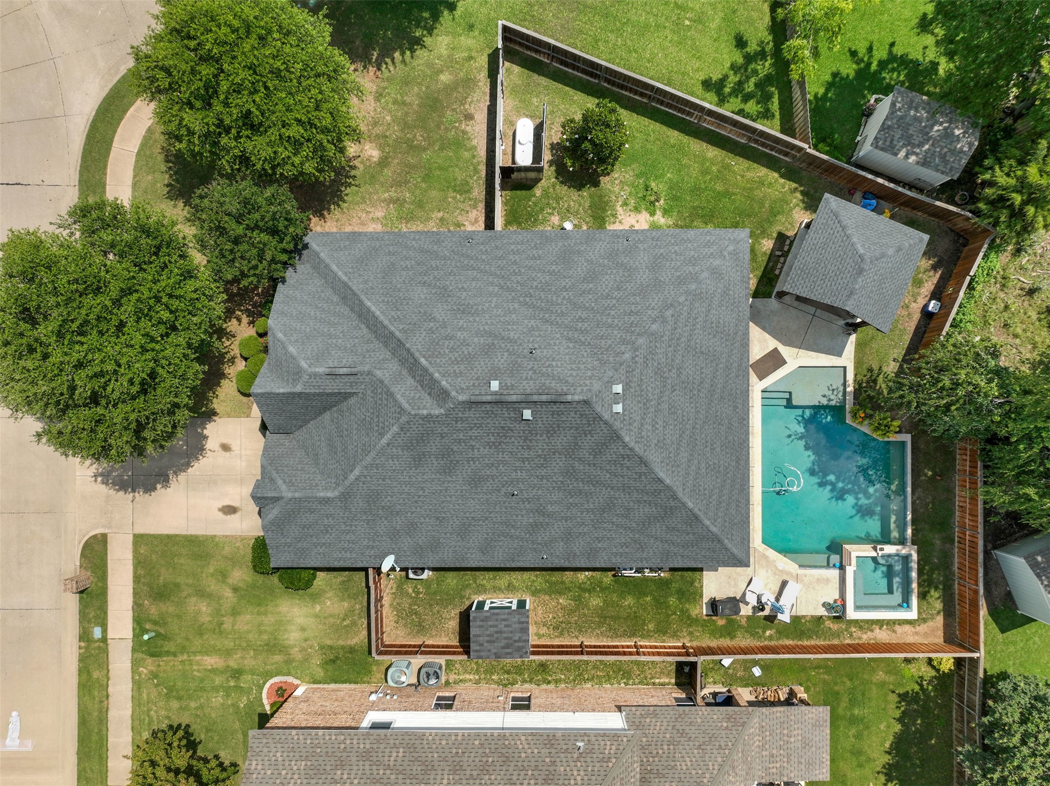 726 Celebrity Court Midlothian TX 76065