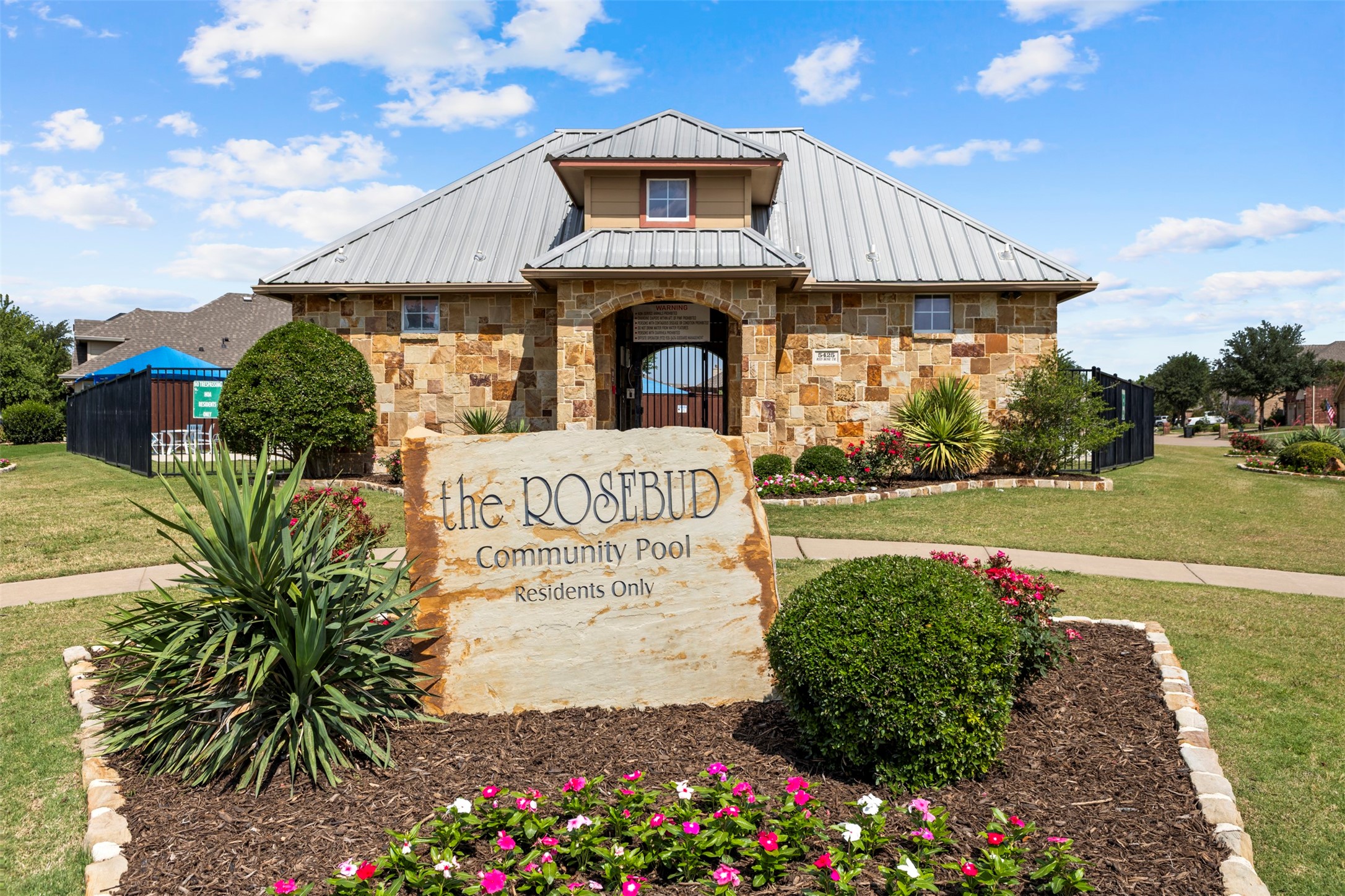 726 Celebrity Court Midlothian TX 76065