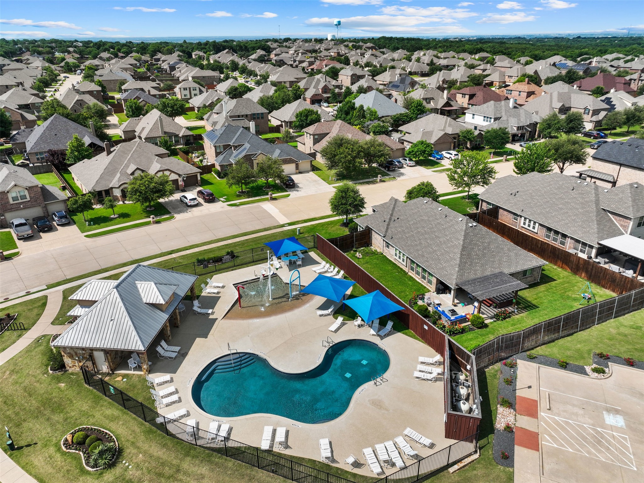 726 Celebrity Court Midlothian TX 76065