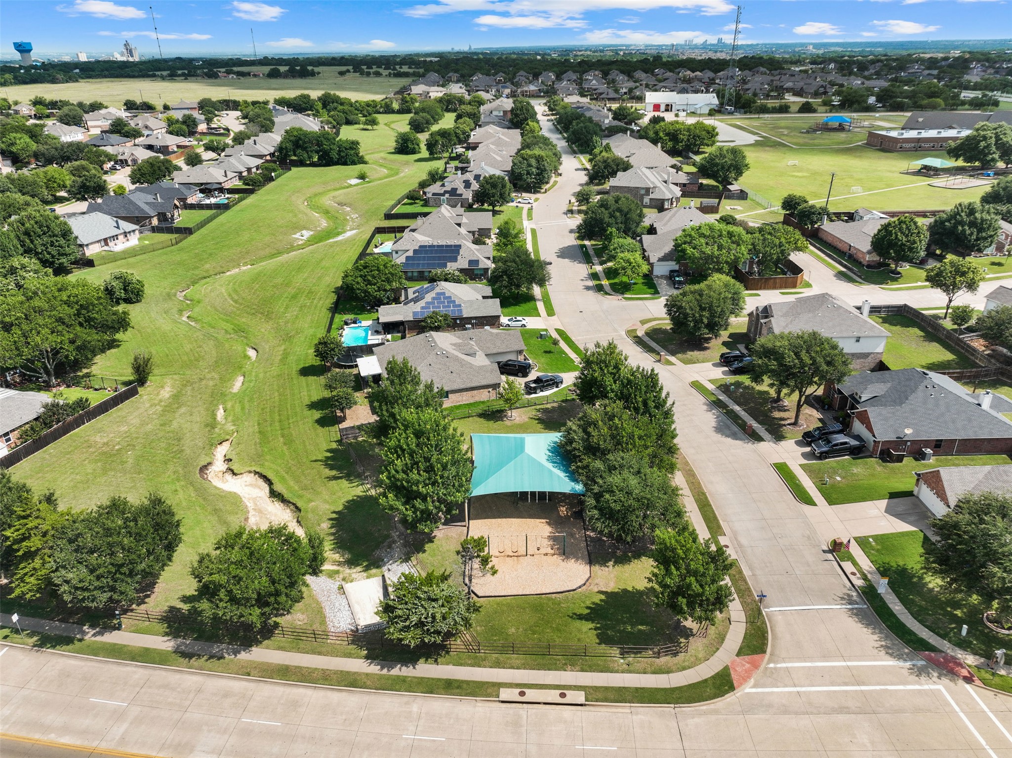 726 Celebrity Court Midlothian TX 76065