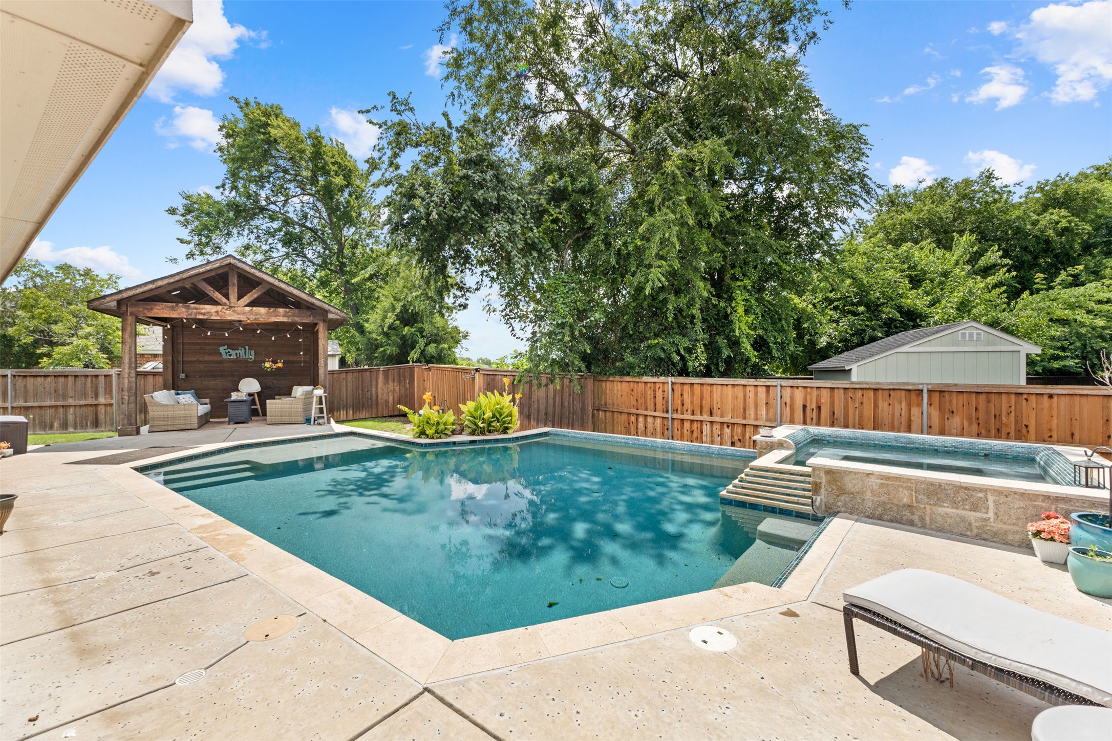 726 Celebrity Court Midlothian TX 76065