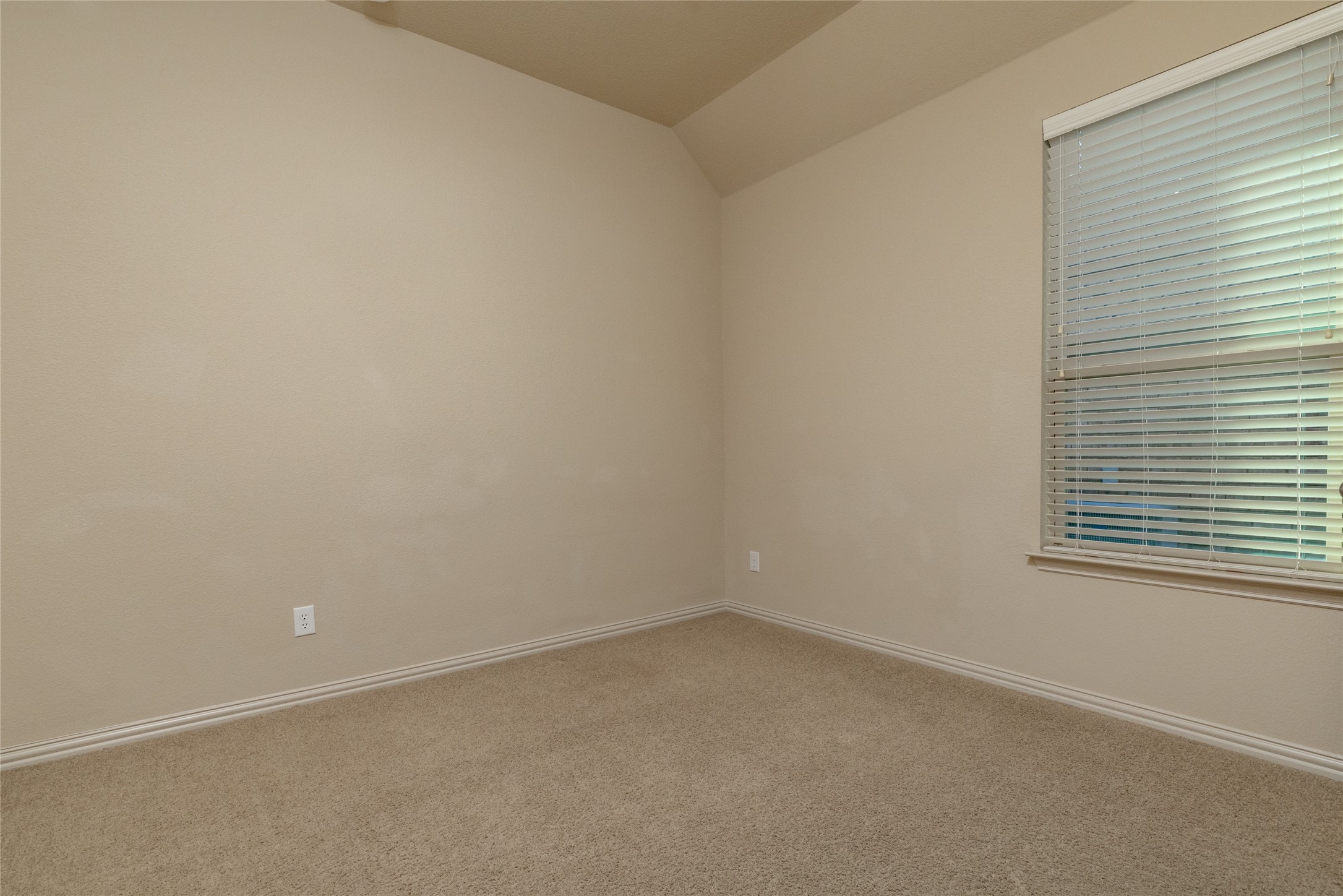 3005 S College Avenue Decatur TX 76234
