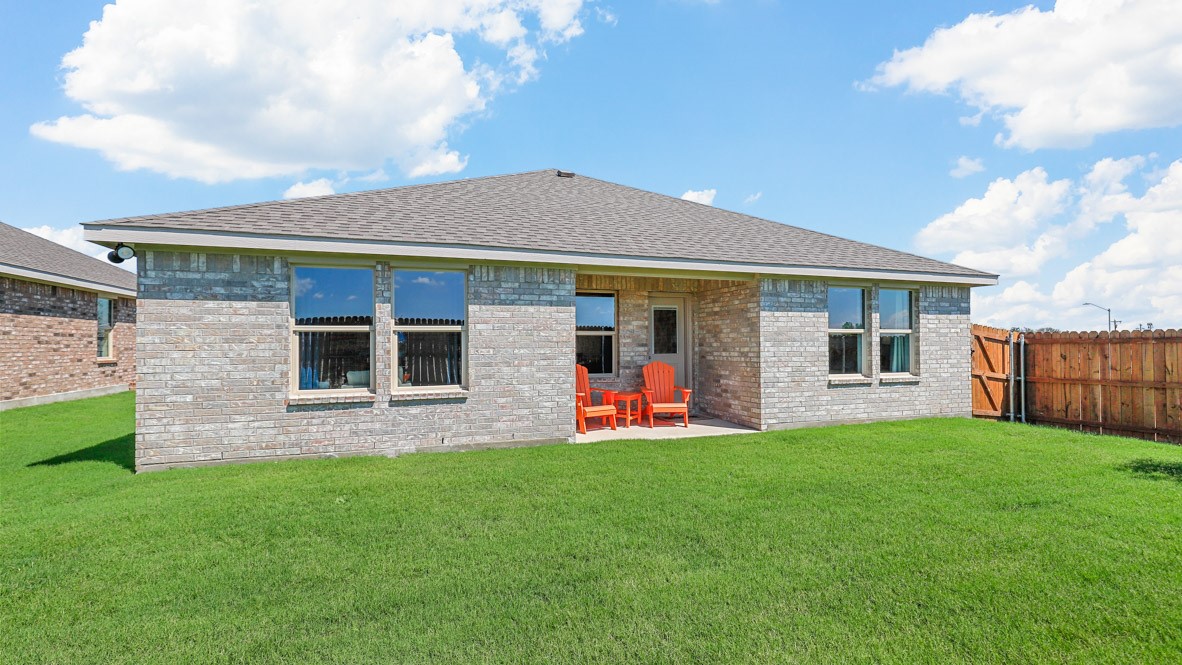 557 Marsh Street Cleburne TX 76033