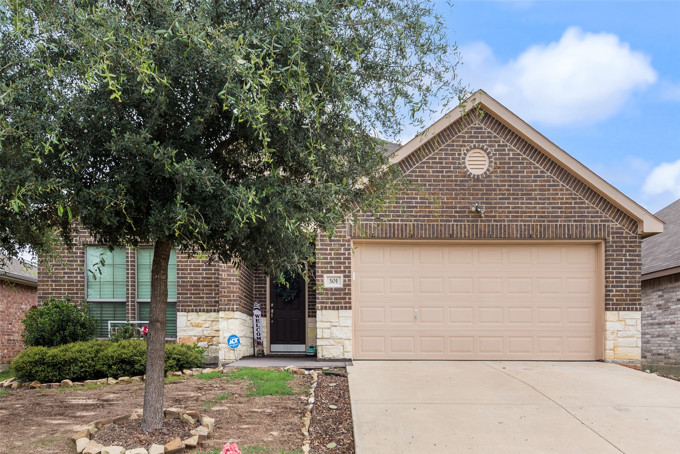 301 Billy Wickliffe Drive Wilmer TX 75172