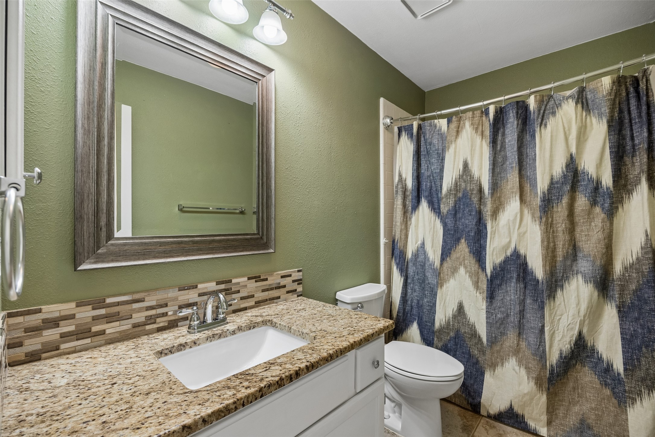 2117 Oak Bend Lane Garland TX 75040