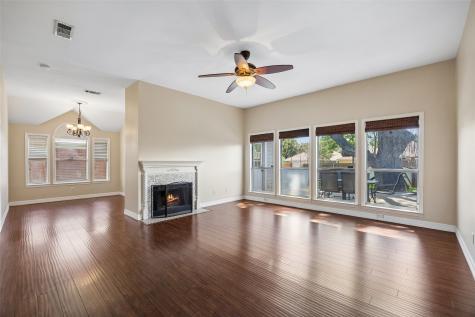 2117 Oak Bend Lane Garland TX 75040