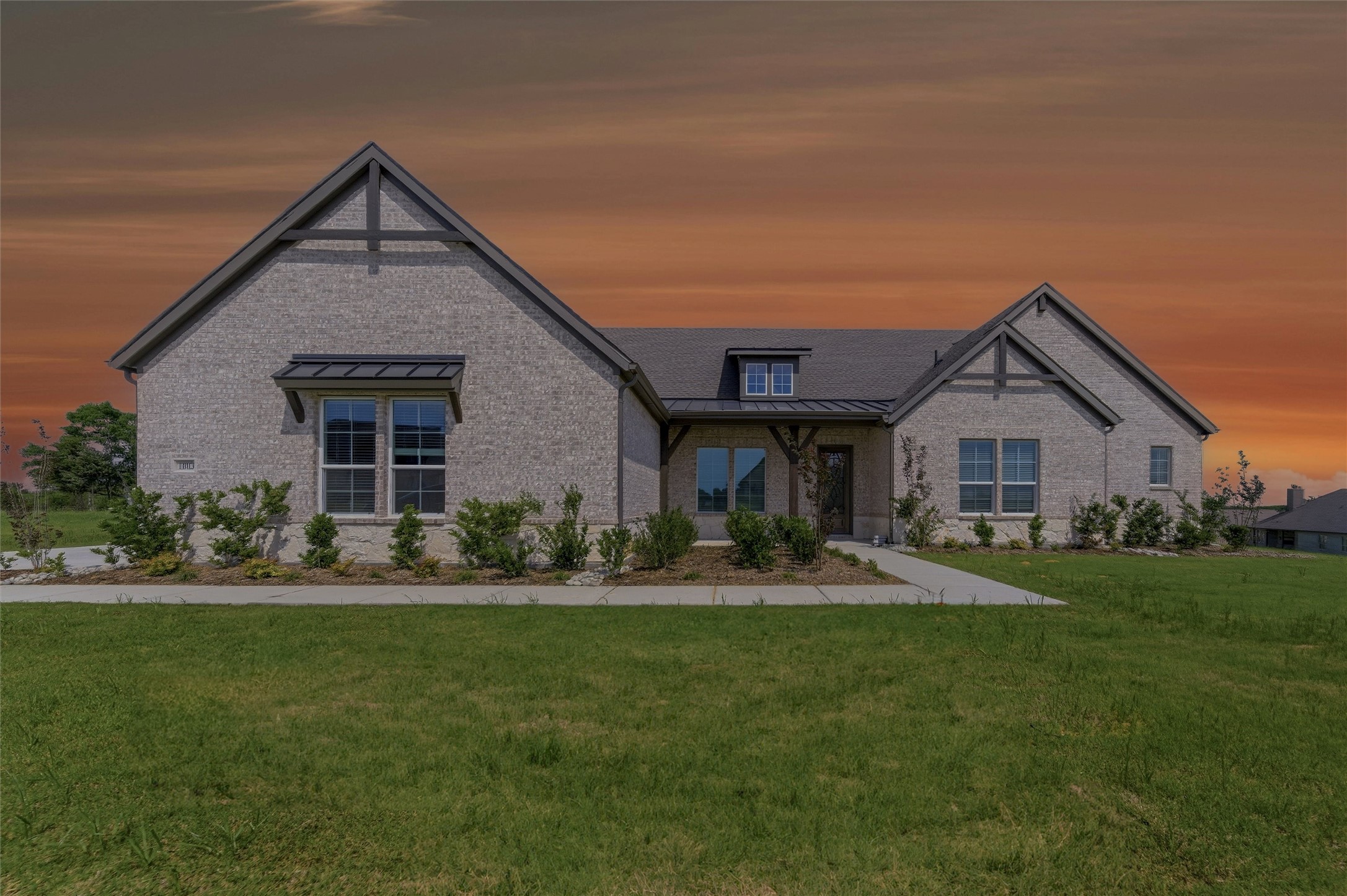 1003 Webb Court Van Alstyne TX 75495