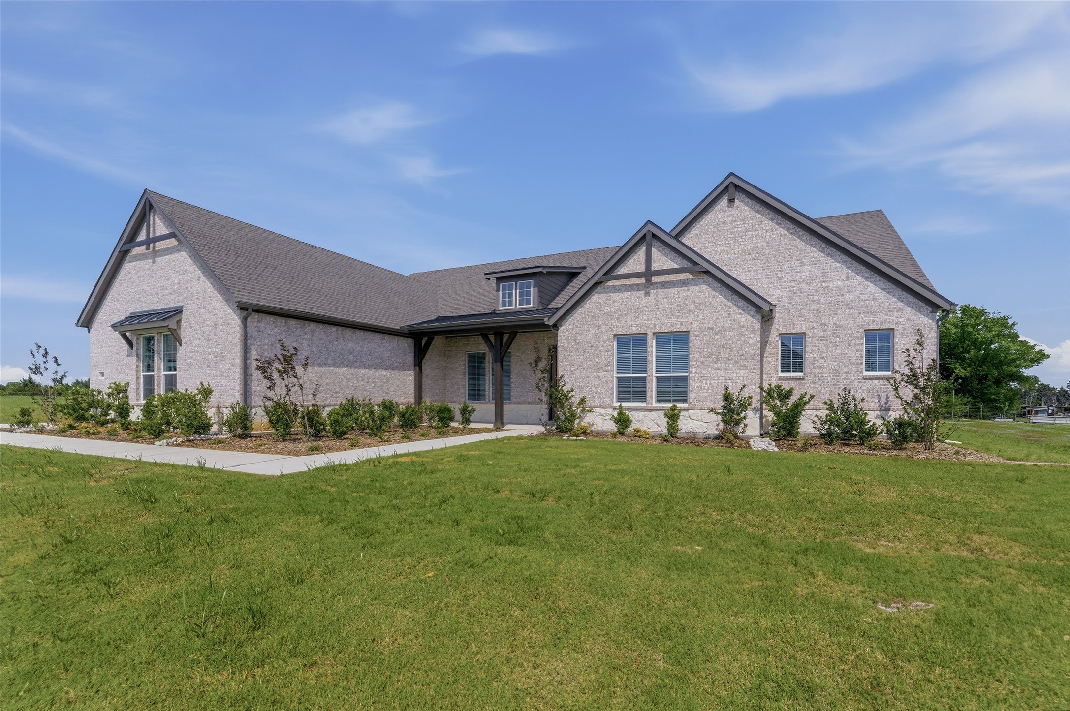 1003 Webb Court Van Alstyne TX 75495