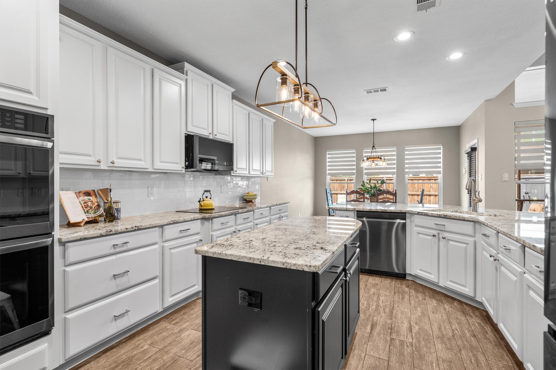 833 Shady Meadow Drive Highland Village TX 75077