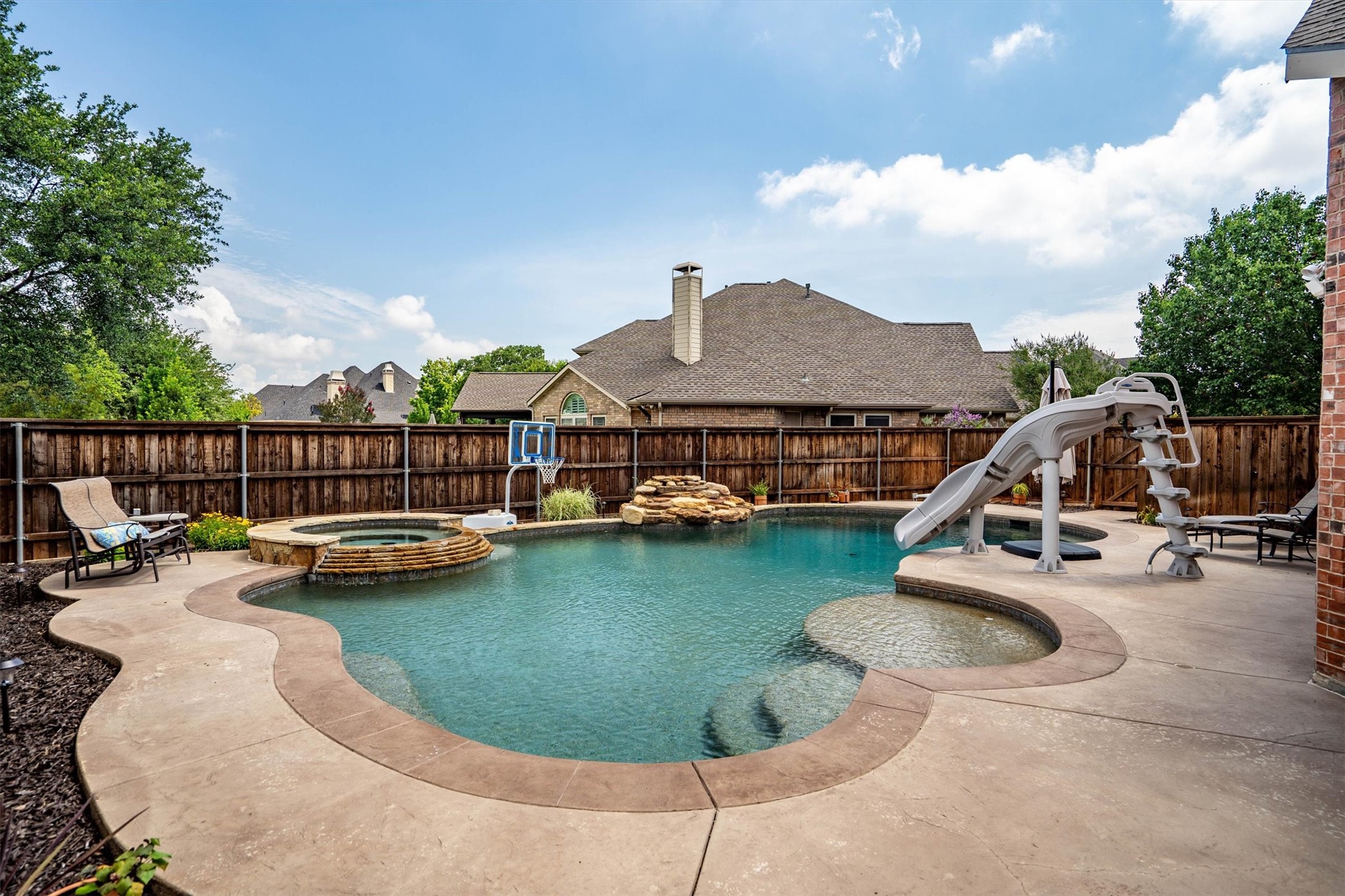 833 Shady Meadow Drive Highland Village TX 75077