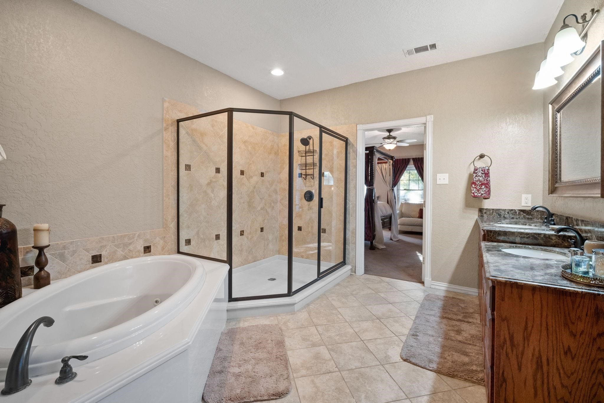 1114 S Crockett Street Sherman TX 75090