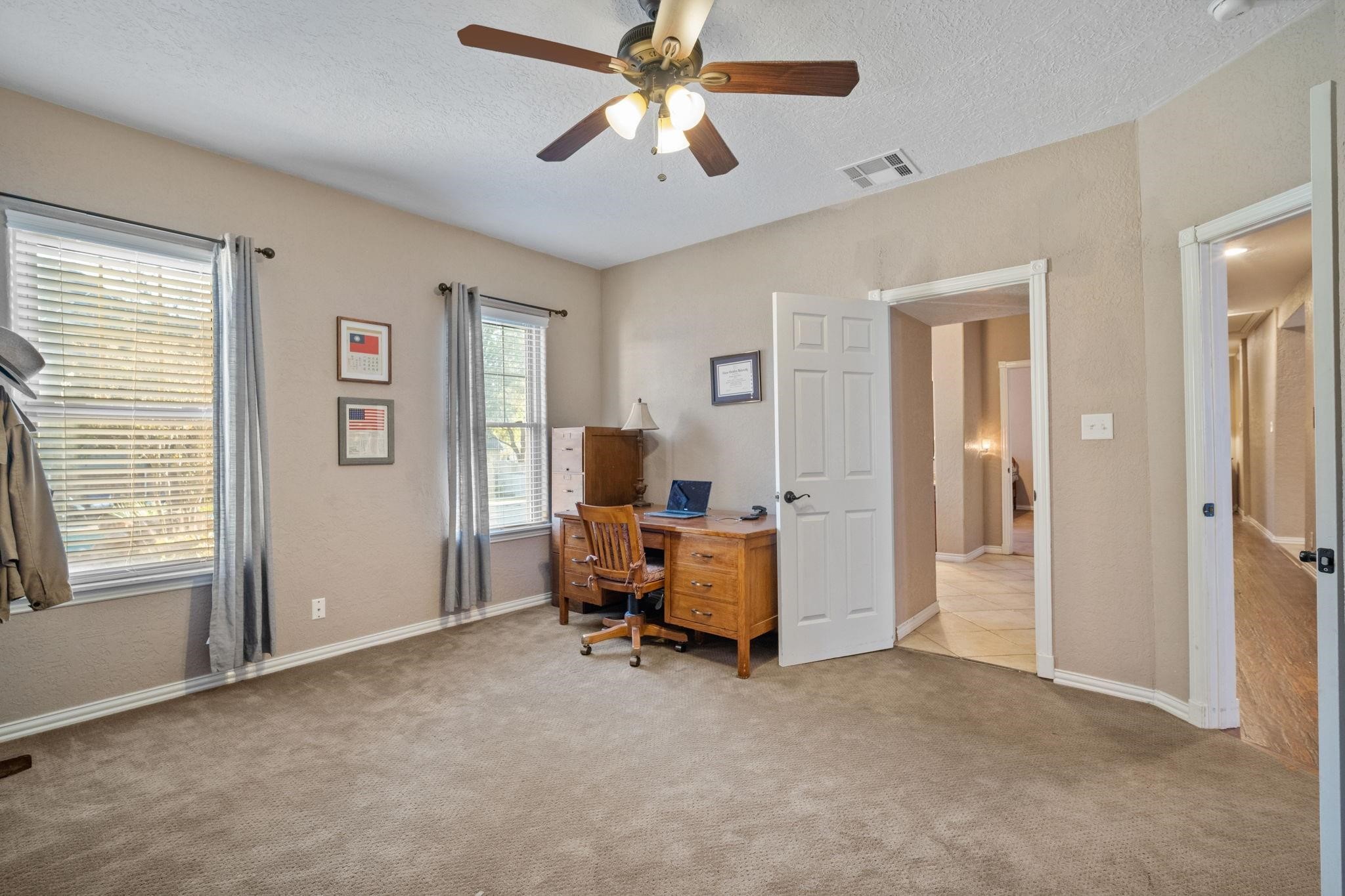 1114 S Crockett Street Sherman TX 75090