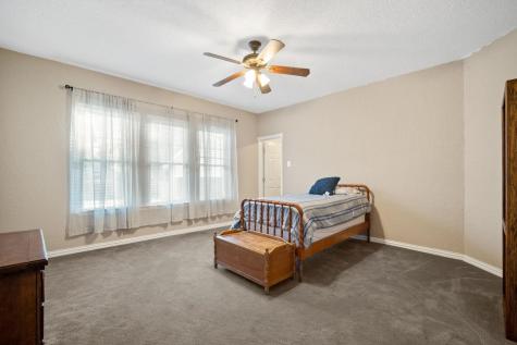 1114 S Crockett Street Sherman TX 75090