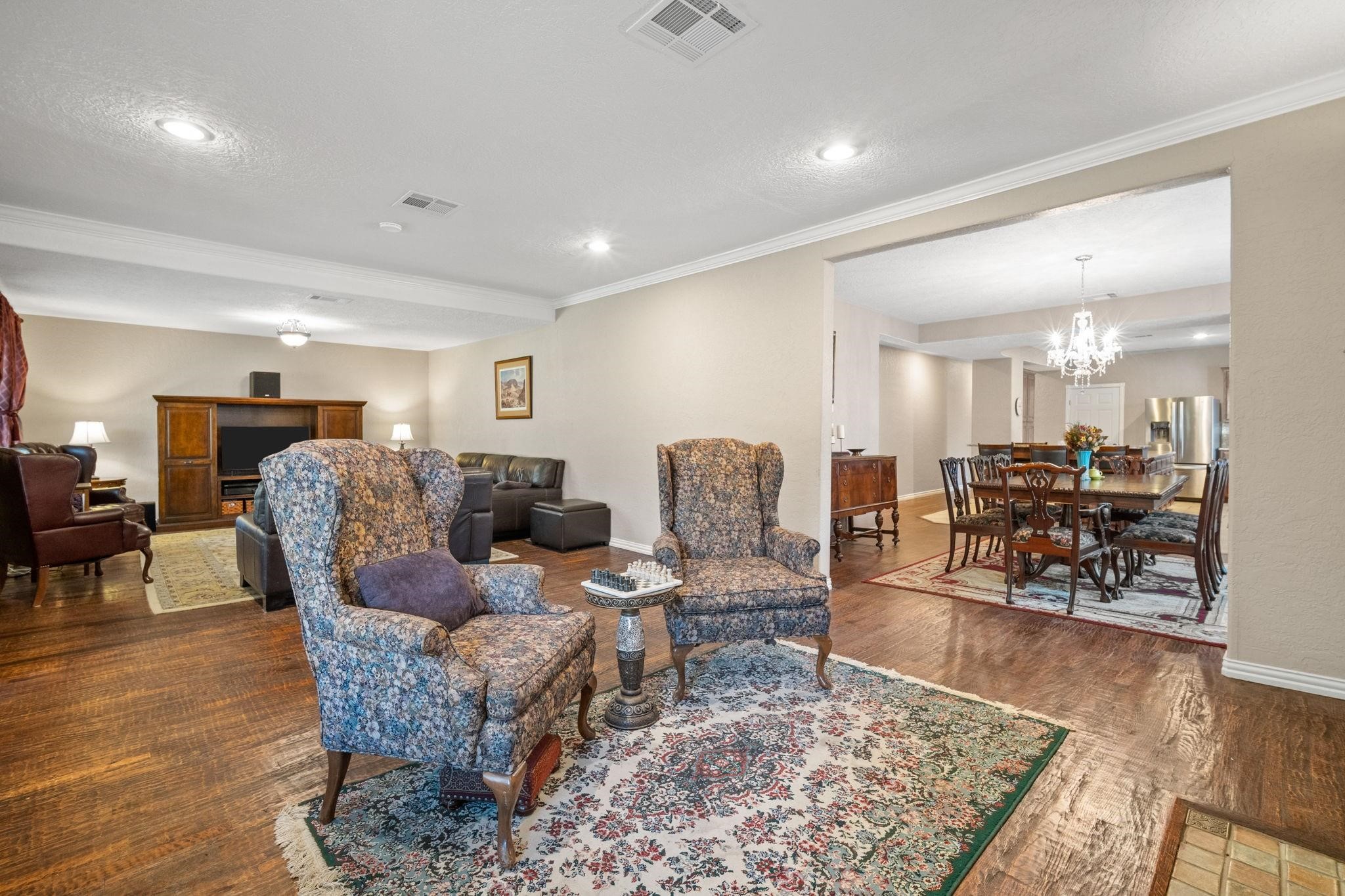 1114 S Crockett Street Sherman TX 75090