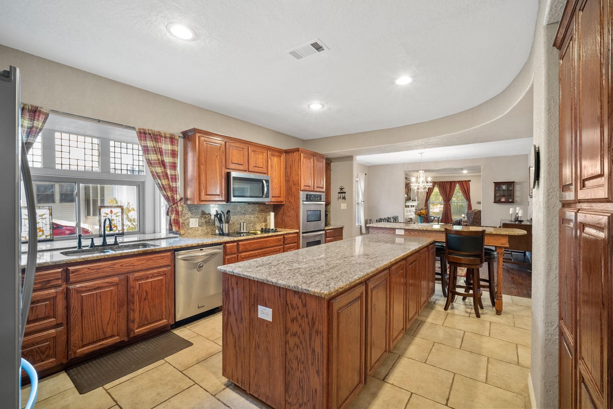 1114 S Crockett Street Sherman TX 75090