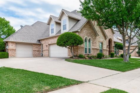 8613 Glenmont Drive North Richland Hills TX 76182