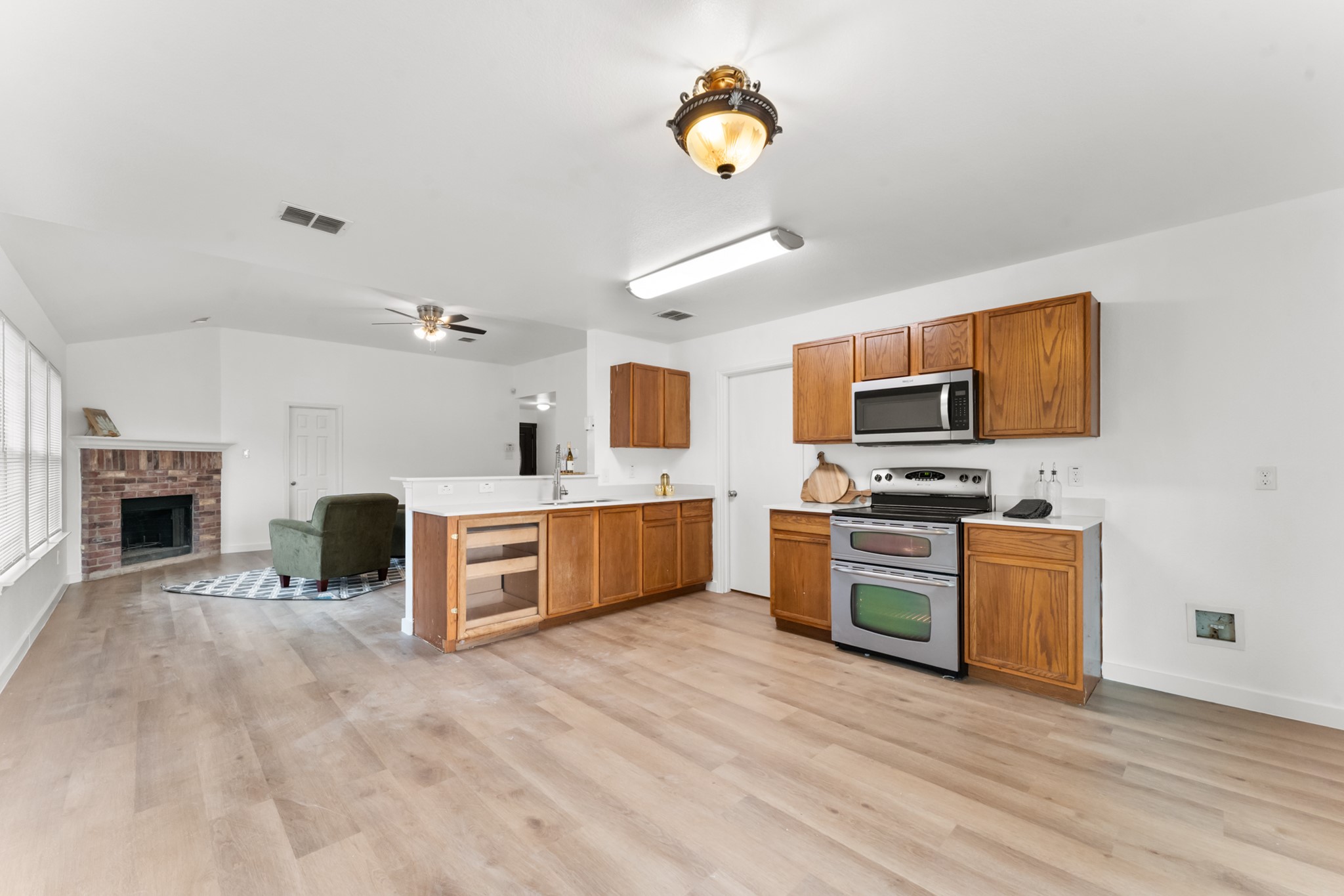 8471 Widgeon Way Dallas TX 75249