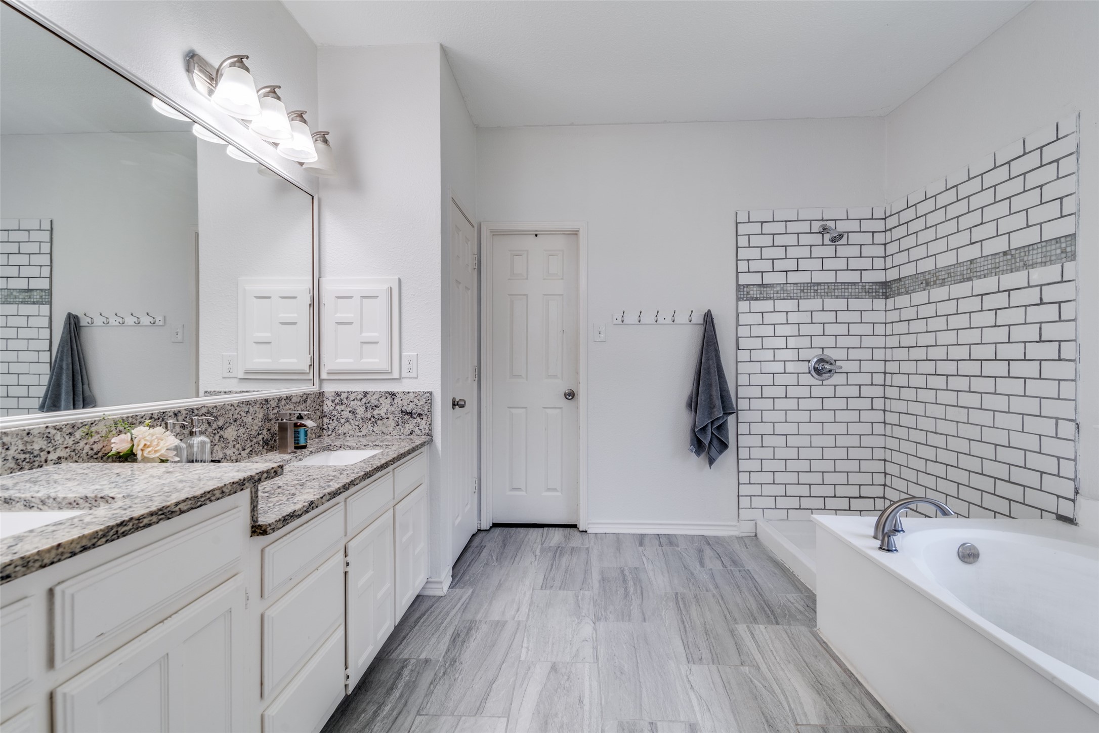 8321 Bristol Court Rowlett TX 75089