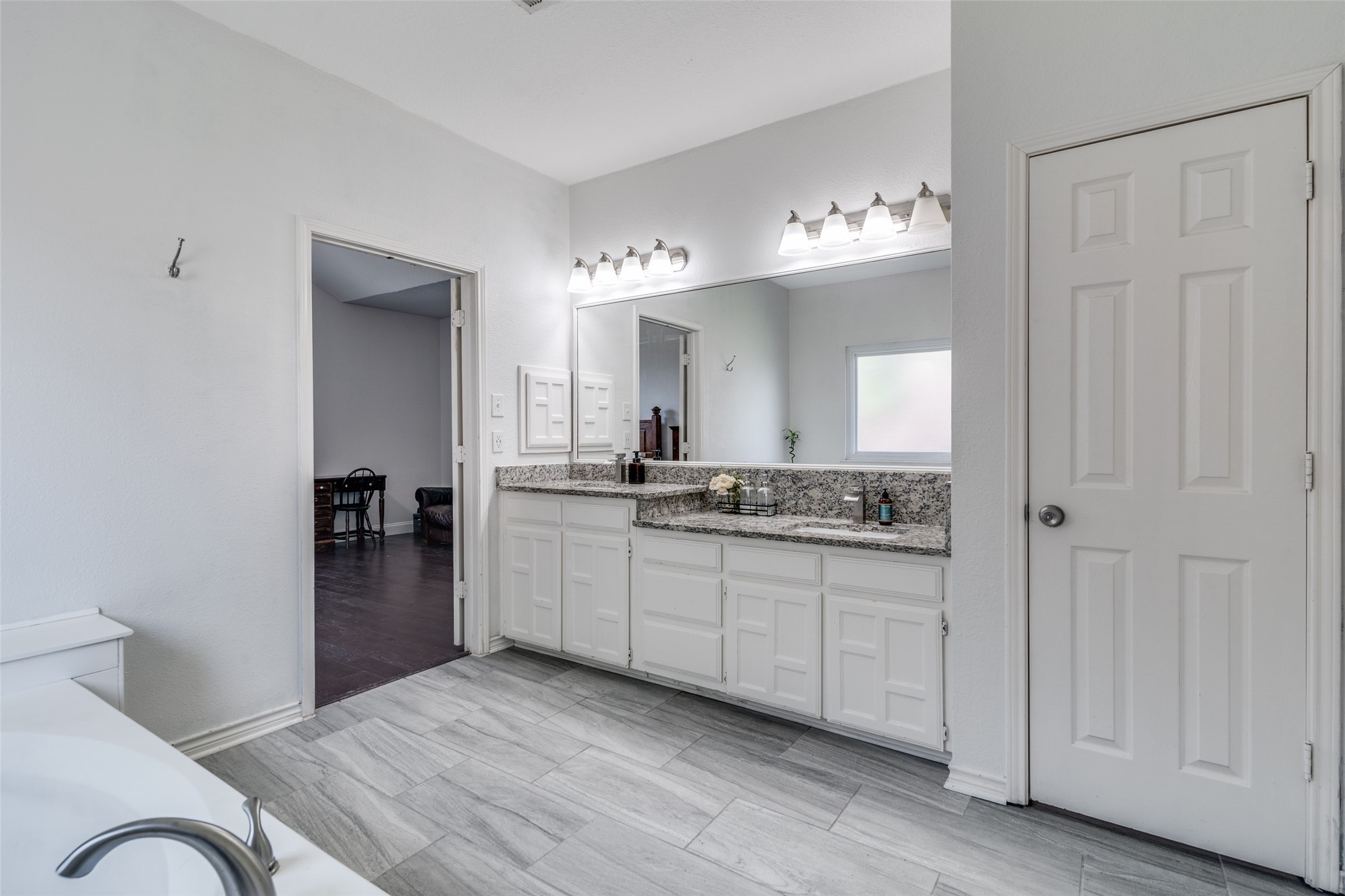 8321 Bristol Court Rowlett TX 75089