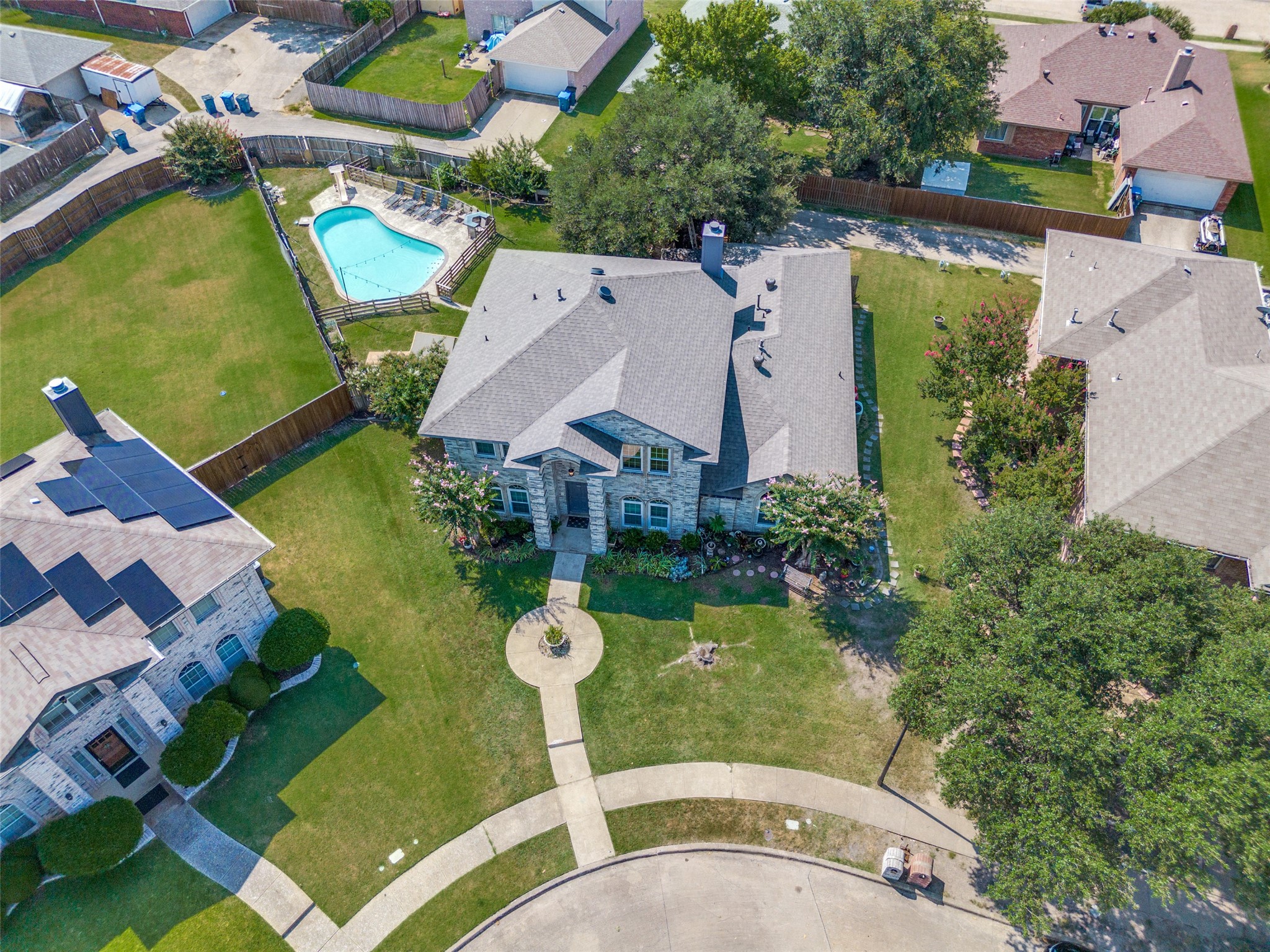 8321 Bristol Court Rowlett TX 75089