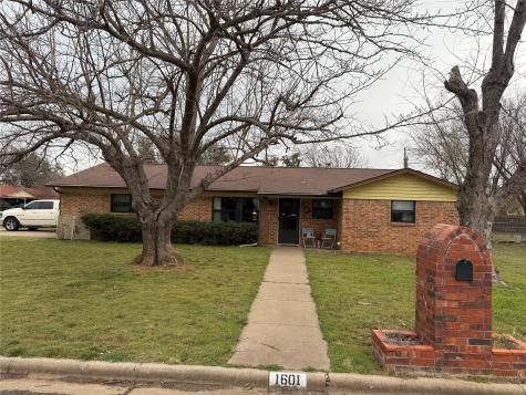 1601 SE 24th Avenue Mineral Wells TX 76067