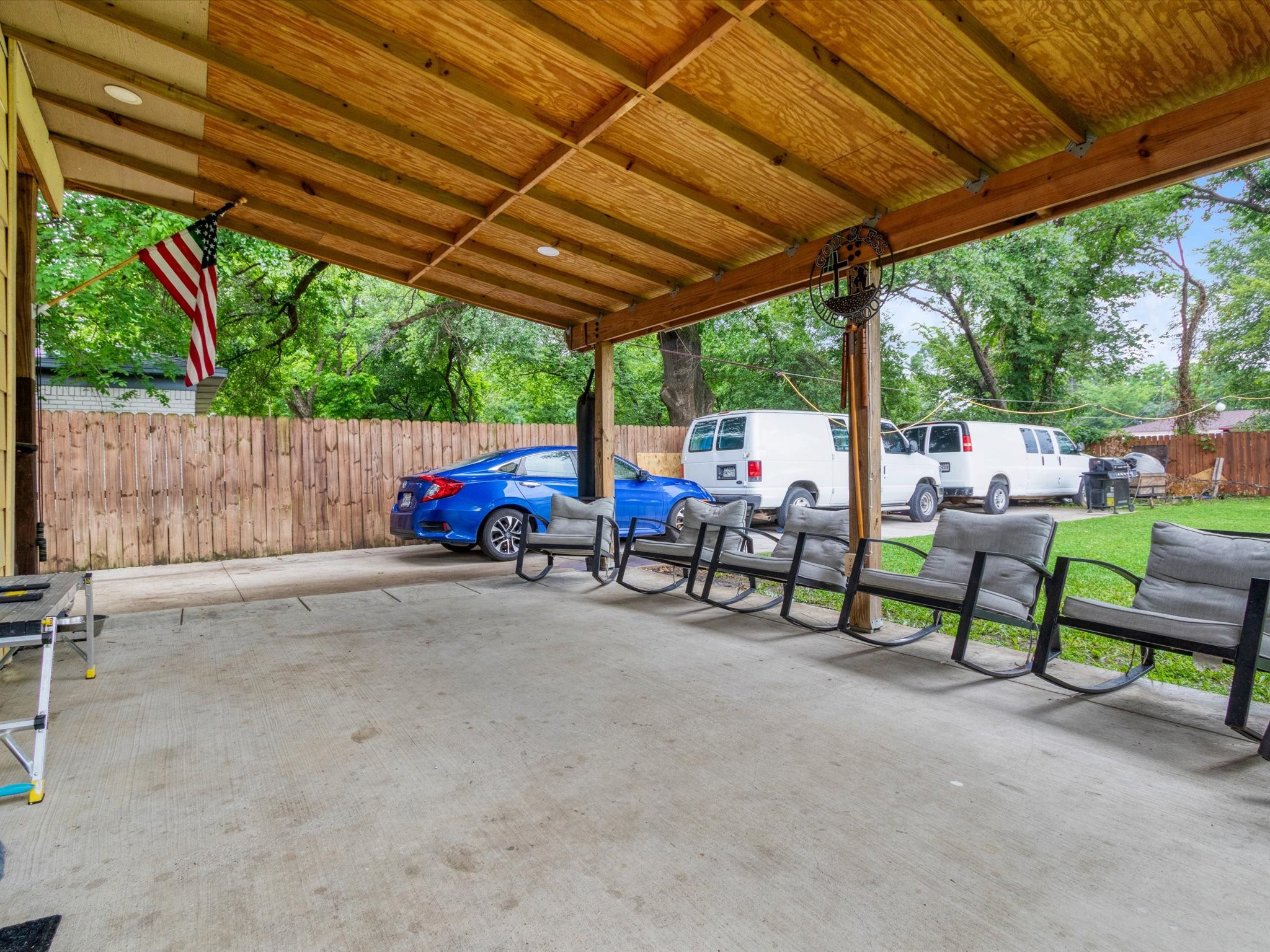 13013 Mitchell Drive Balch Springs TX 75180