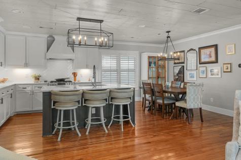 704 Barnes Street Mckinney TX 75069