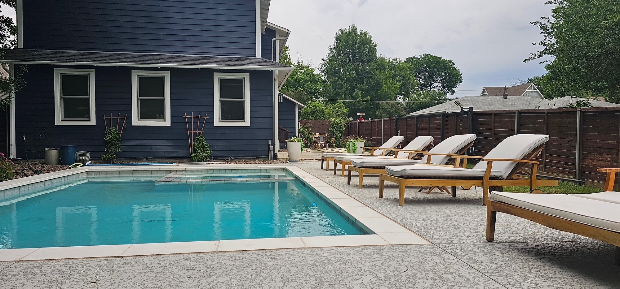704 Barnes Street Mckinney TX 75069