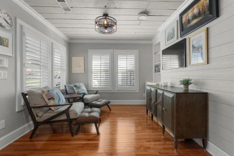 704 Barnes Street Mckinney TX 75069