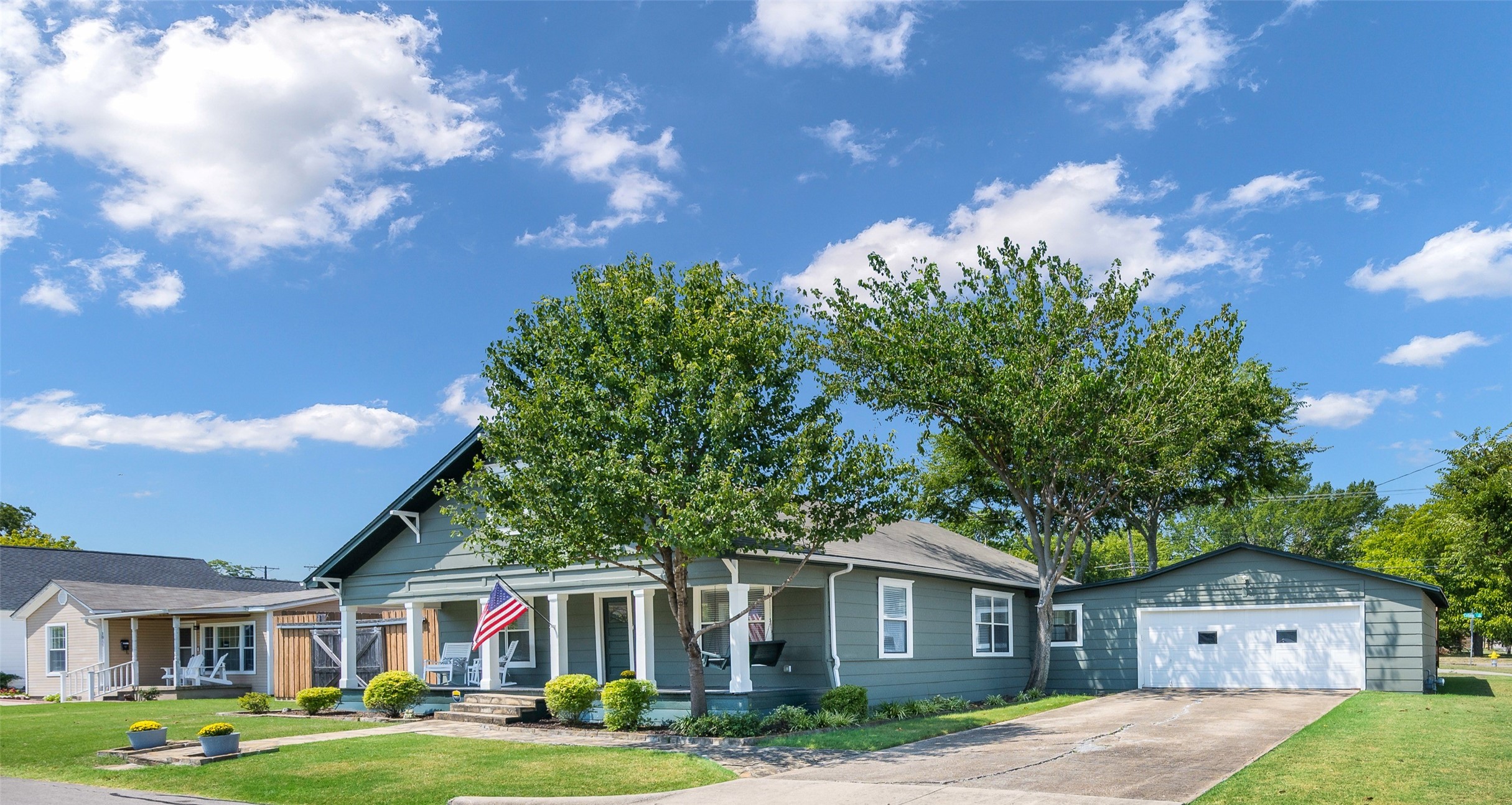 1013 Sherman Street Mckinney TX 75069