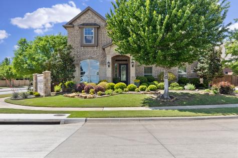 5901 Richmond Drive North Richland Hills TX 76180