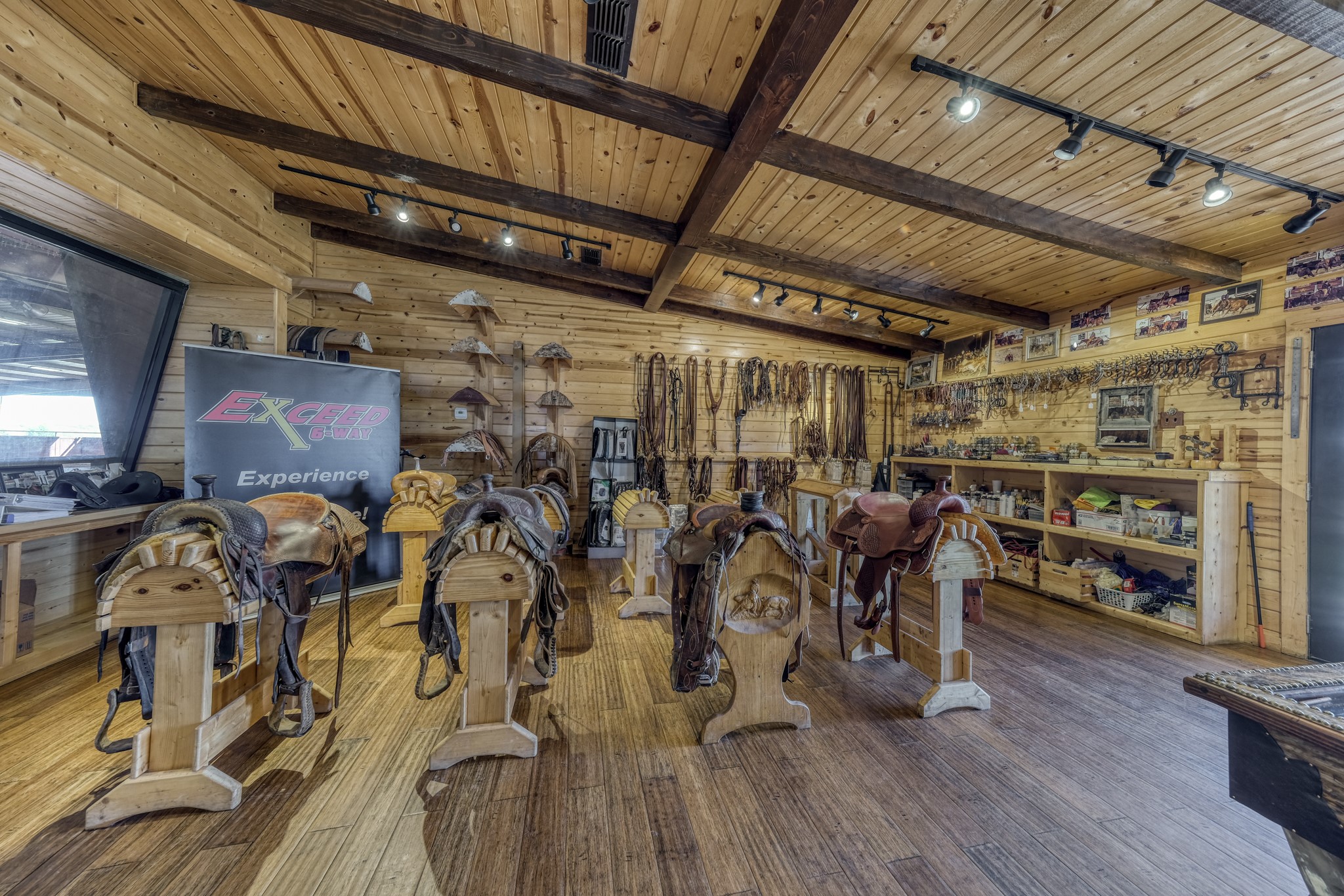 9739 E Us Highway 82 Whitesboro TX 76273