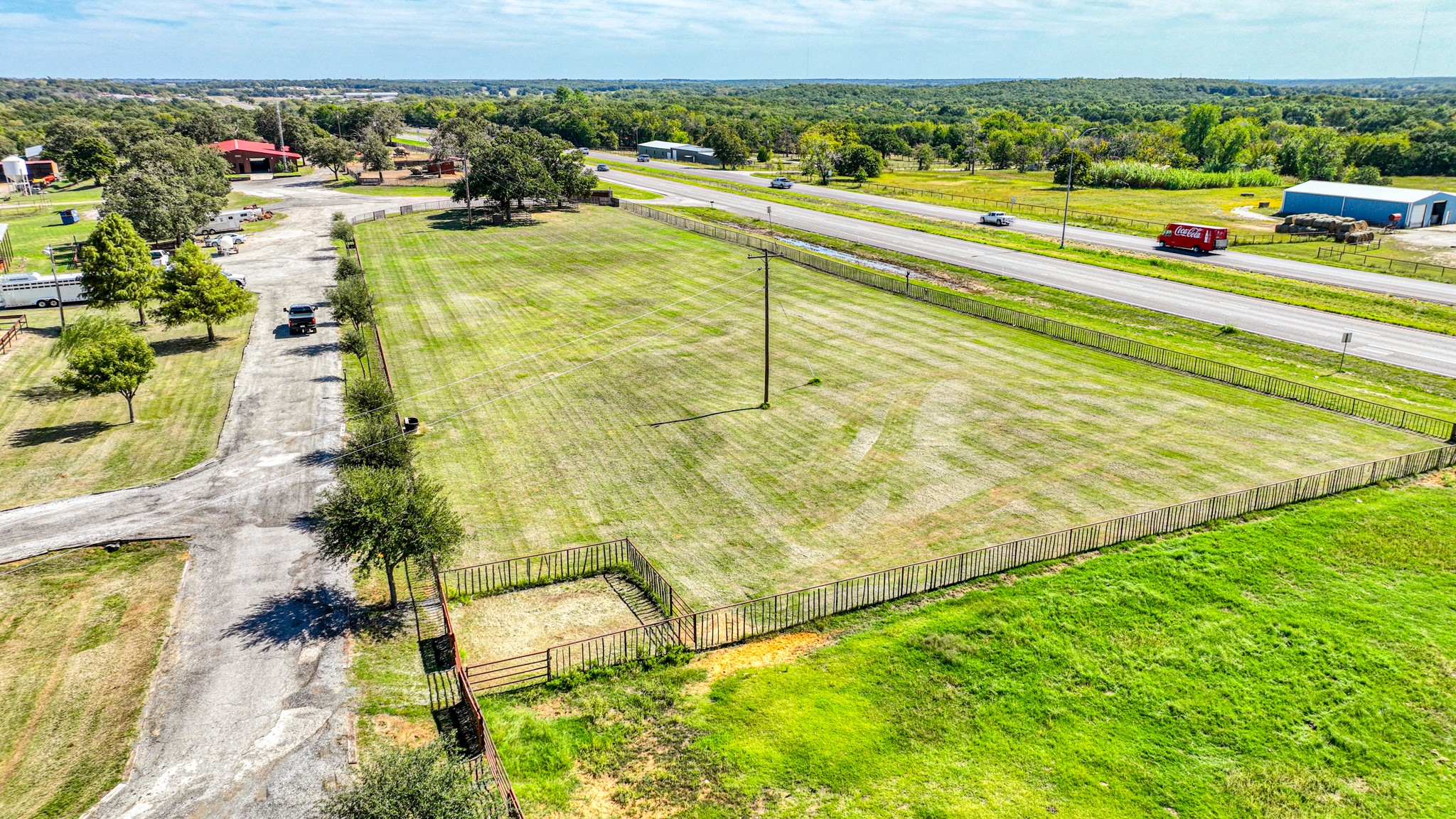 9739 E Us Highway 82 Whitesboro TX 76273