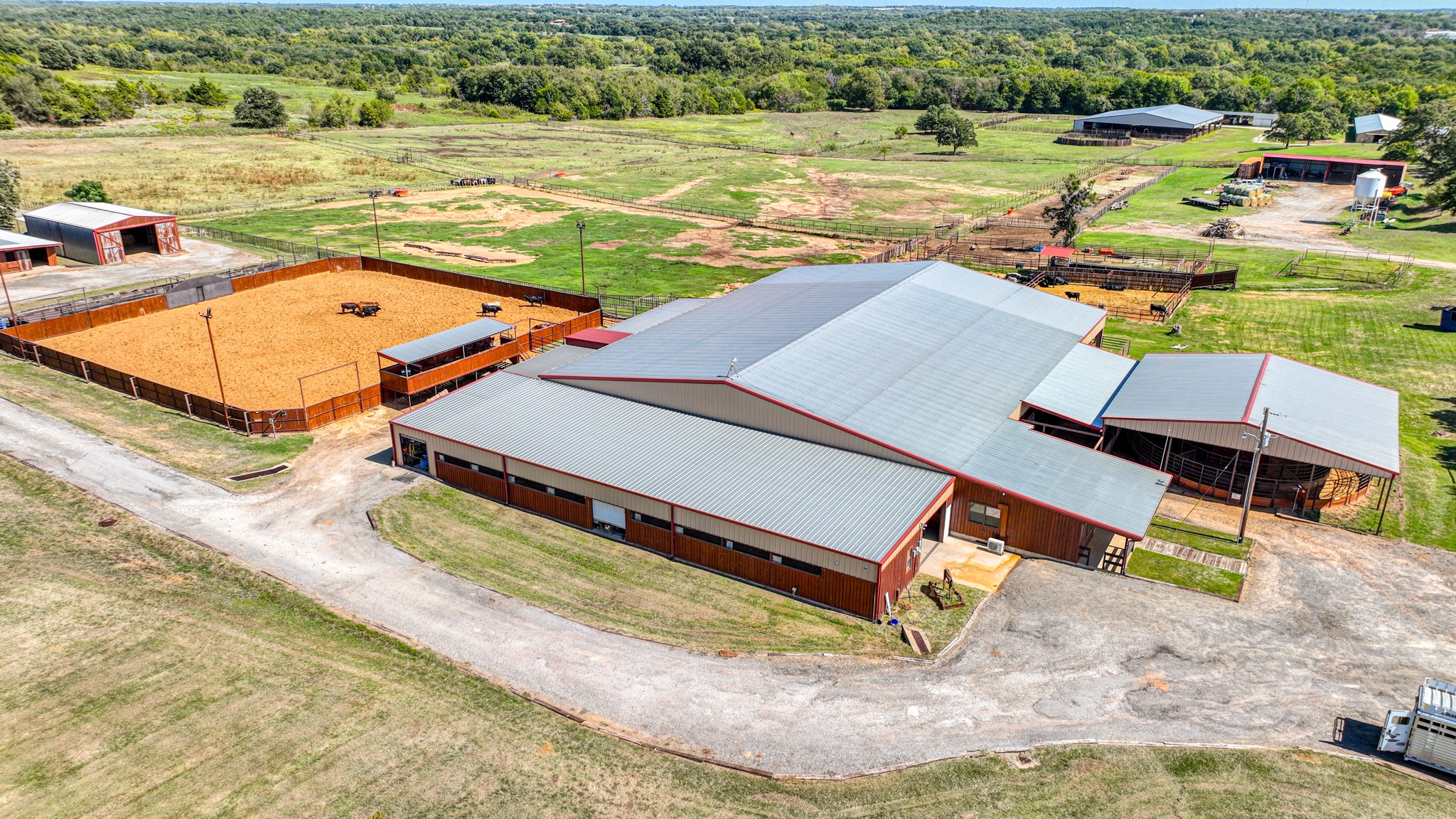 9739 E Us Highway 82 Whitesboro TX 76273