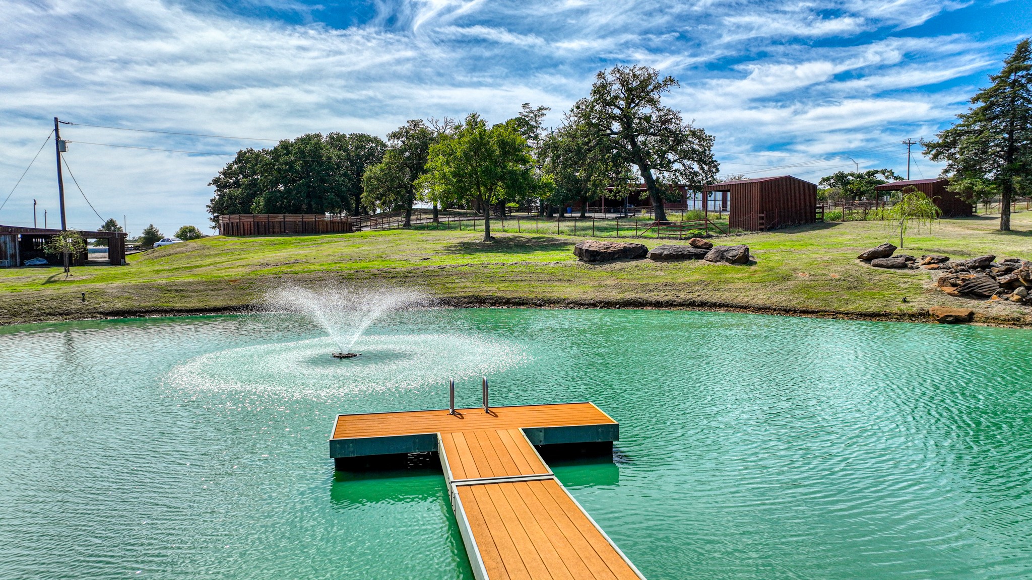 9739 E Us Highway 82 Whitesboro TX 76273