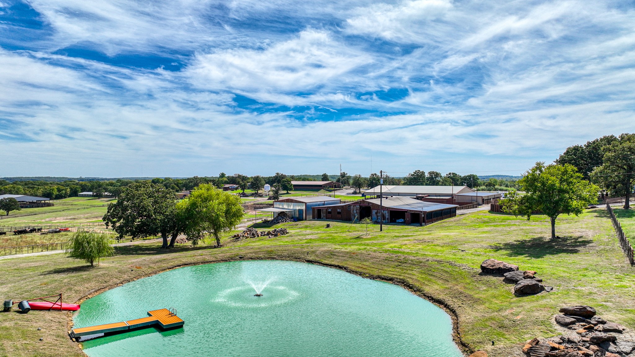 9739 E Us Highway 82 Whitesboro TX 76273